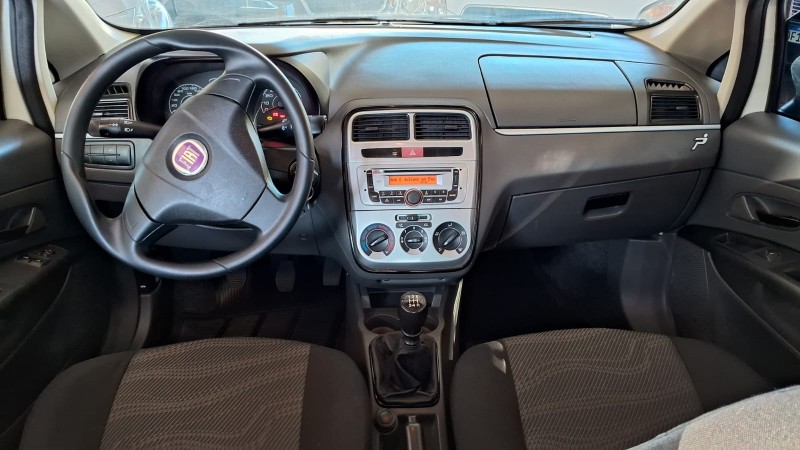 PUNTO 1.4 ATTRACTIVE ITALIA 8V FLEX 4P MANUAL - 2012 - CAXIAS DO SUL