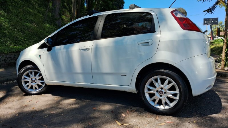 PUNTO 1.4 ATTRACTIVE ITALIA 8V FLEX 4P MANUAL - 2012 - CAXIAS DO SUL