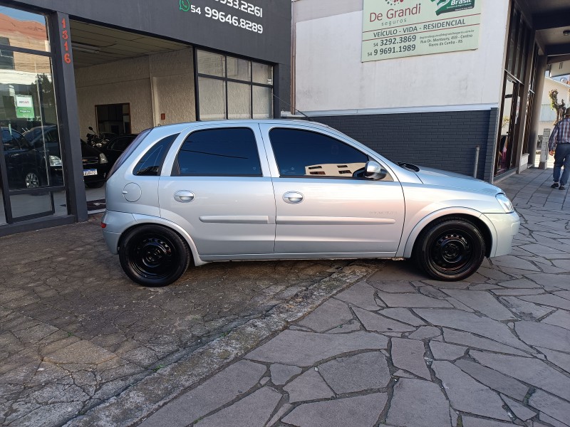CORSA 1.4 MPFI PREMIUM 8V FLEX 4P MANUAL - 2009 - FLORES DA CUNHA