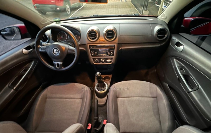VOYAGE 1.0 MI CITY 8V FLEX 4P MANUAL - 2013 - PAROBé