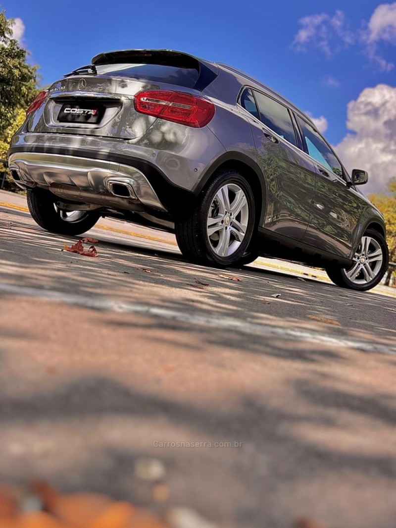 GLA 200 1.6 CGI VISION 16V TURBO GASOLINA 4P AUTOMÁTICO - 2015 - BENTO GONçALVES