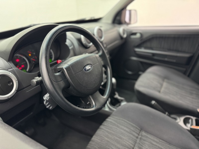 ECOSPORT 2.0 XLT 16V GASOLINA 4P MANUAL - 2008 - CARLOS BARBOSA