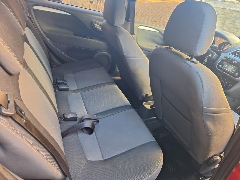 PUNTO 1.4 ATTRACTIVE ITALIA 8V FLEX 4P MANUAL - 2017 - CAXIAS DO SUL