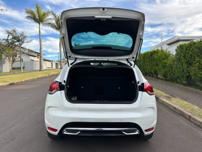 DS4 1.6 THP GASOLINA 4P AUTOMÁTICO - 2013 - SãO LEOPOLDO