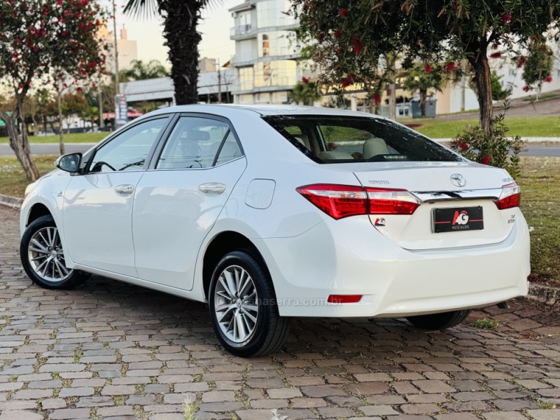 COROLLA 2.0 ALTIS 16V FLEX 4P AUTOMÁTICO