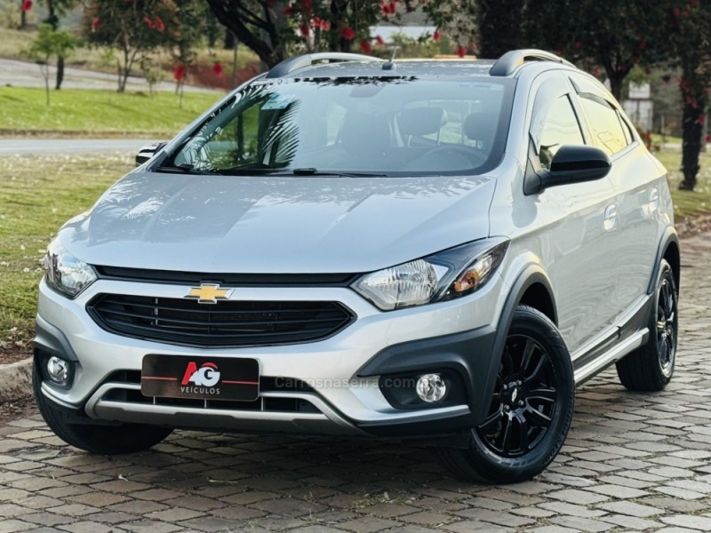 ONIX 1.4 MPFI ACTIV 8V FLEX 4P AUTOMÁTICO - 2019 - CASCA