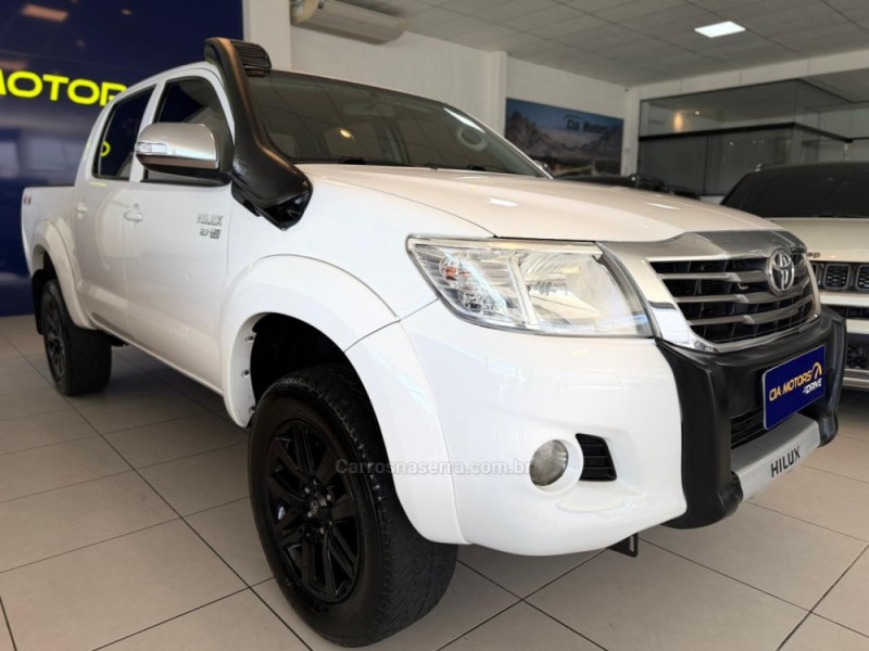 HILUX 2.7 SRV 4X4 CD 16V FLEX 4P AUTOMÁTICO - 2013 - SãO LEOPOLDO