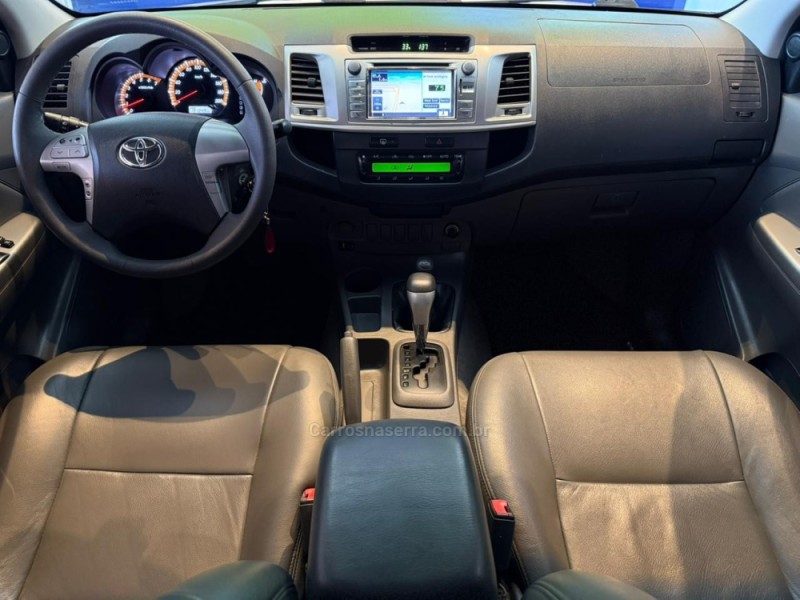 HILUX 2.7 SRV 4X4 CD 16V FLEX 4P AUTOMÁTICO - 2013 - SãO LEOPOLDO