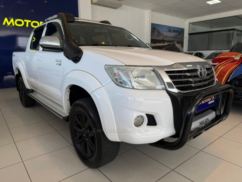 HILUX 2.7 SRV 4X4 CD 16V FLEX 4P AUTOMÁTICO - 2013 - SãO LEOPOLDO