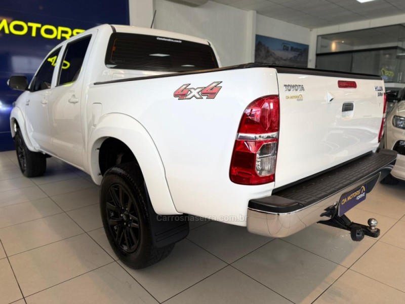 HILUX 2.7 SRV 4X4 CD 16V FLEX 4P AUTOMÁTICO - 2013 - SãO LEOPOLDO