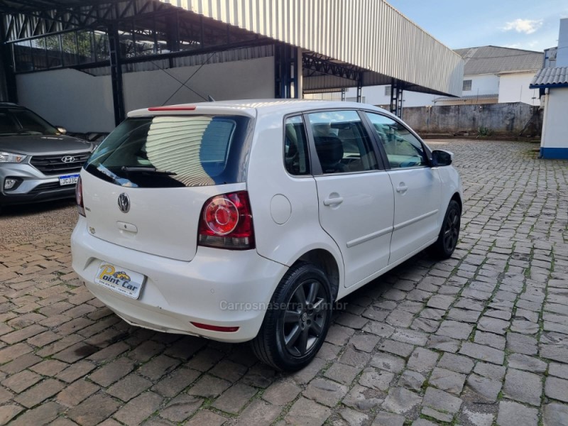 POLO 1.6 MI 8V FLEX 4P MANUAL - 2013 - VACARIA