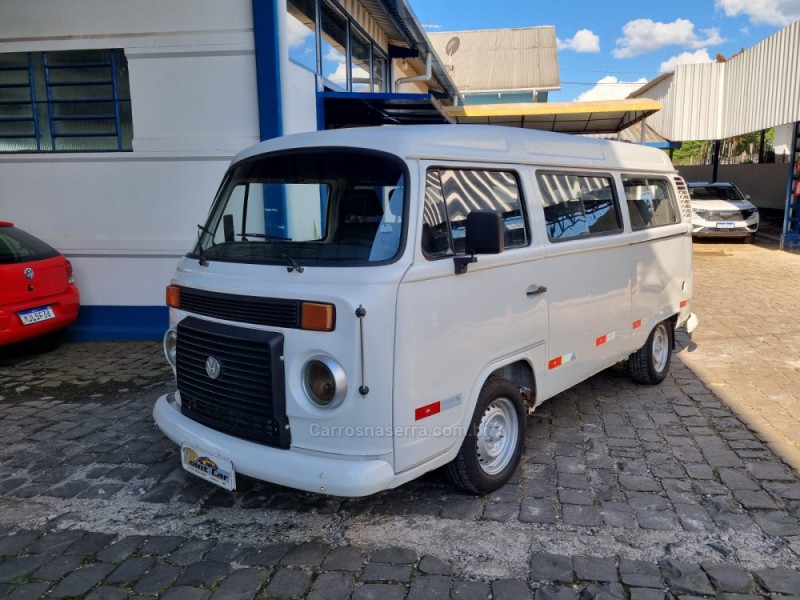 KOMBI 1.4 MI STD LOTAÇÃO 8V FLEX 3P MANUAL - 2007 - VACARIA