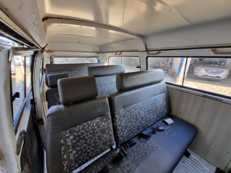 KOMBI 1.4 MI STD LOTAÇÃO 8V FLEX 3P MANUAL - 2007 - VACARIA