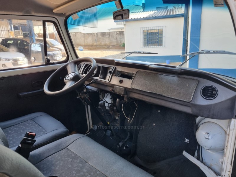 KOMBI 1.4 MI STD LOTAÇÃO 8V FLEX 3P MANUAL - 2007 - VACARIA