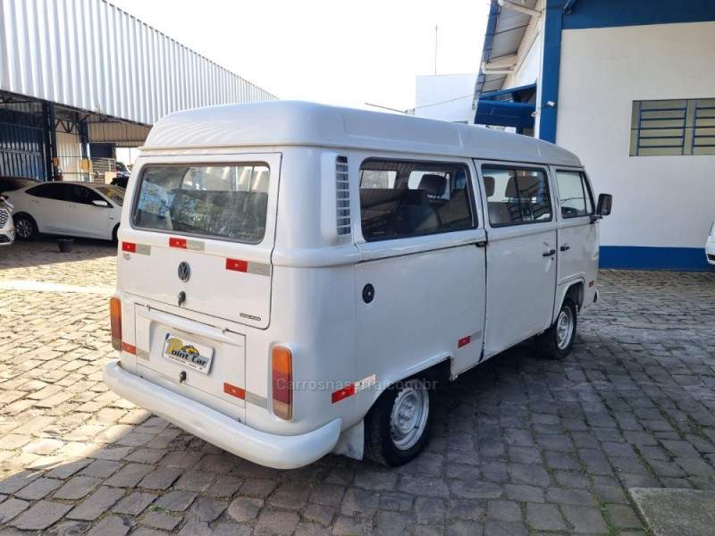 KOMBI 1.4 MI STD LOTAÇÃO 8V FLEX 3P MANUAL - 2007 - VACARIA