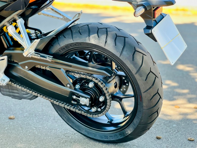 CBR 650R  - 2021 - BENTO GONçALVES