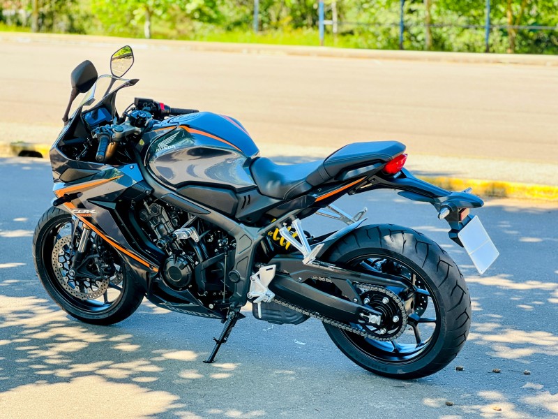 CBR 650R  - 2021 - BENTO GONçALVES