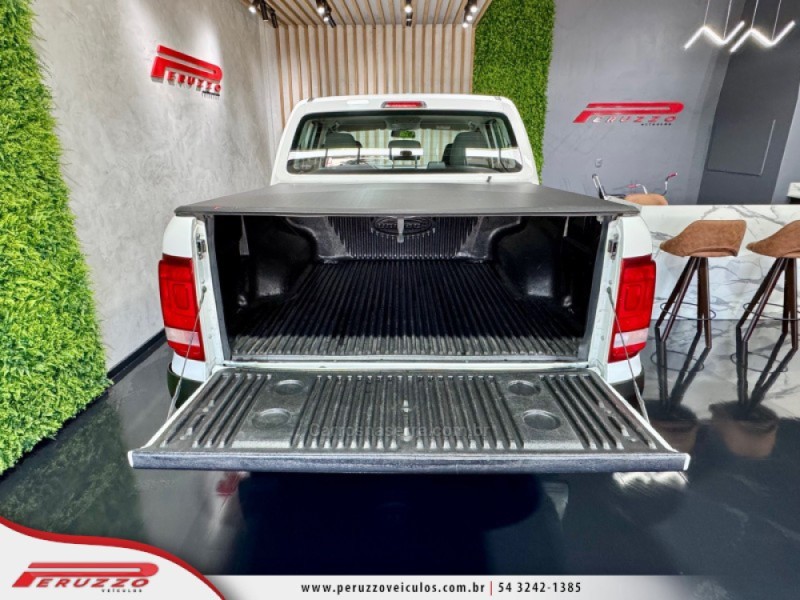 AMAROK 2.0 SE 4X4 CD 16V TURBO INTERCOOLER DIESEL 4P MANUAL - 2017 - NOVA PRATA