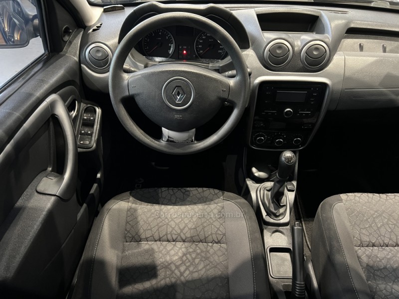 DUSTER 1.6 OUTDOOR 4X2 16V FLEX 4P MANUAL - 2015 - CAXIAS DO SUL
