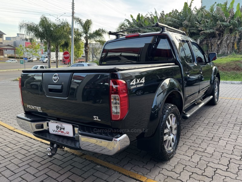 FRONTIER 2.5 SL 4X4 CD TURBO ELETRONIC DIESEL 4P AUTOMÁTICO - 2014 - FELIZ