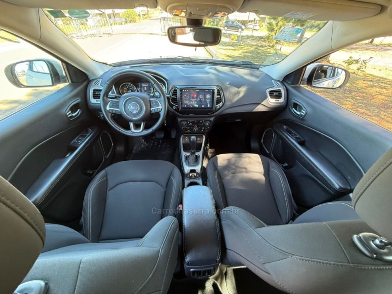 COMPASS 2.0 SPORT 4X2 16V GASOLINA 4P AUTOMÁTICO - 2019 - VACARIA