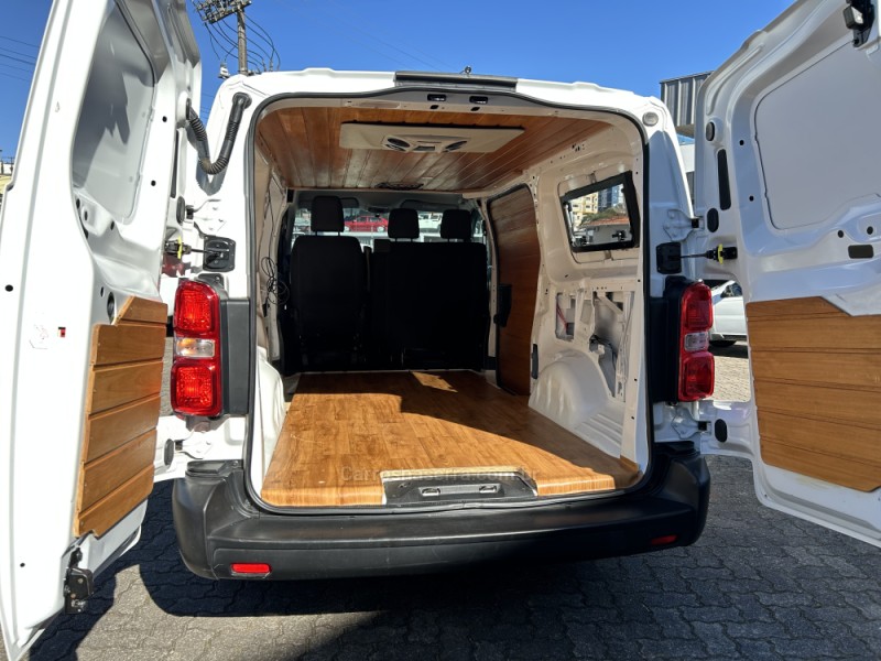 JUMPY 1.6 FURGÃO TURBO DIESEL BLUE HDI PACK - 2022 - FARROUPILHA