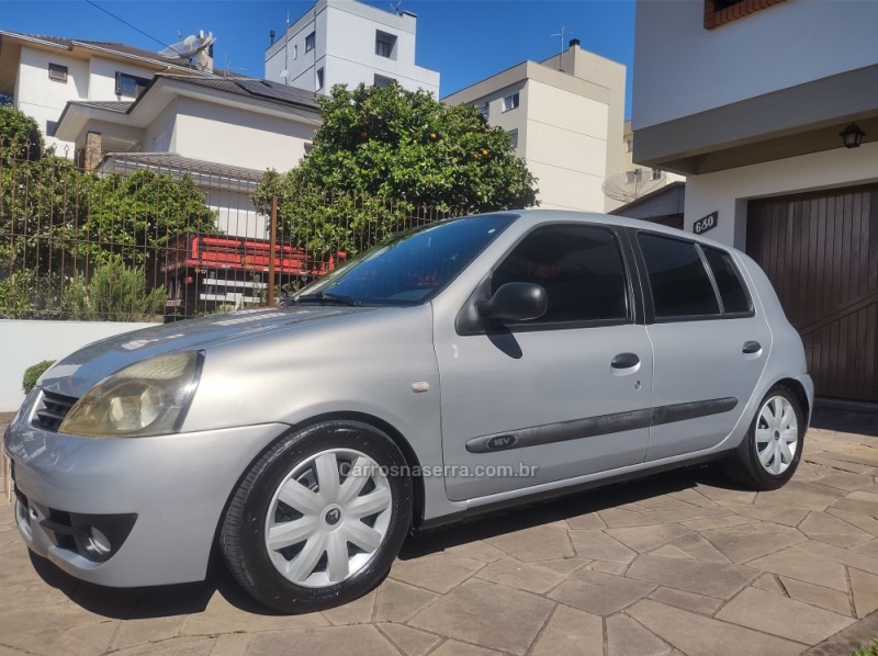 clio 1.0 authentique 16v gasolina 4p manual 2009 caxias do sul