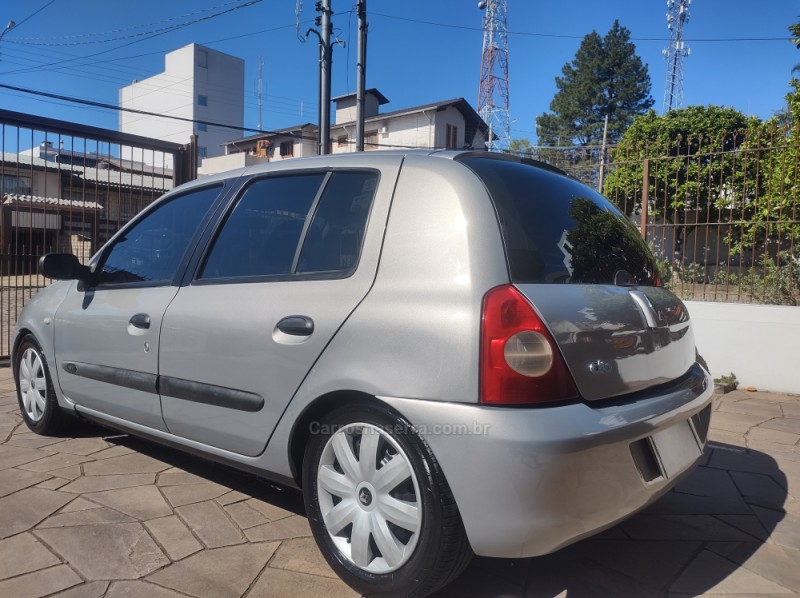 CLIO 1.0 AUTHENTIQUE 16V GASOLINA 4P MANUAL - 2009 - CAXIAS DO SUL