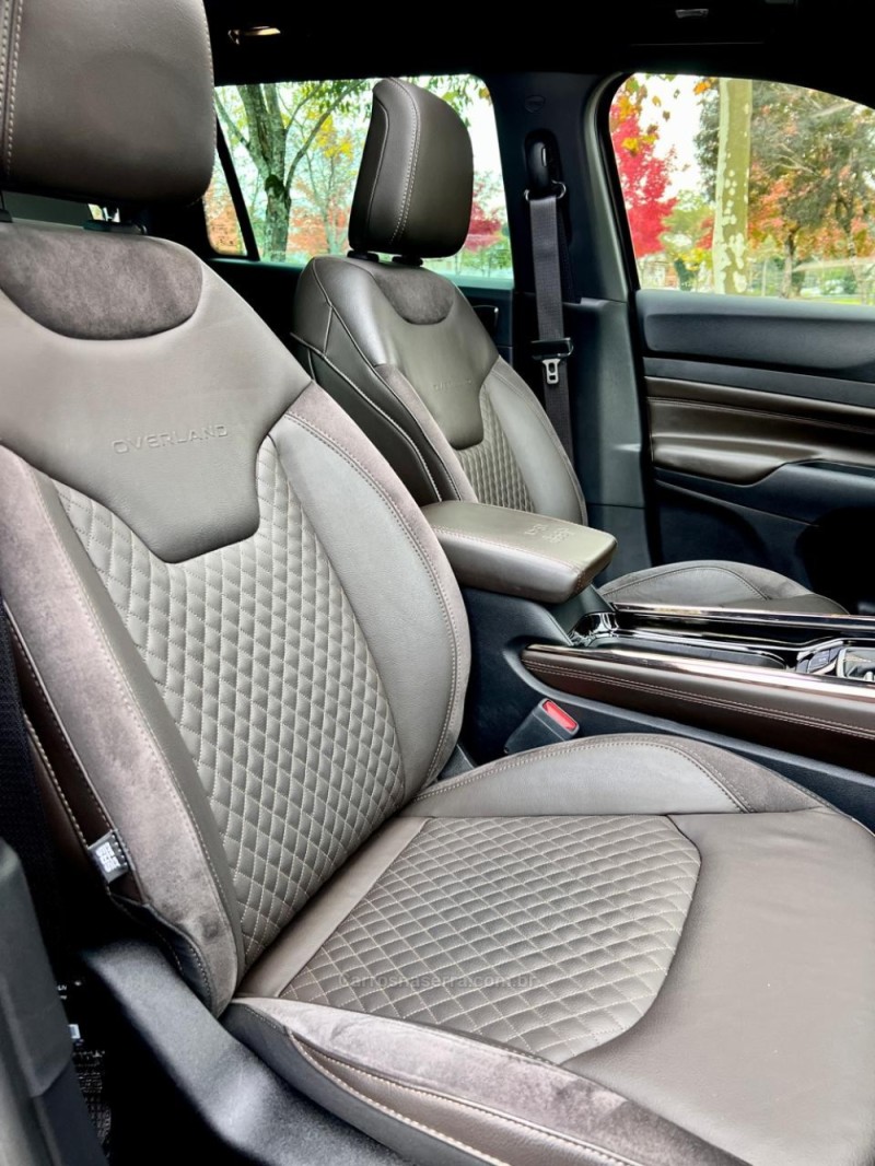 COMMANDER 2.0 LIMITED TD380 16V 4X4 TURBO DIESEL 4P AUTOMÁTICO - 2022 - BENTO GONçALVES