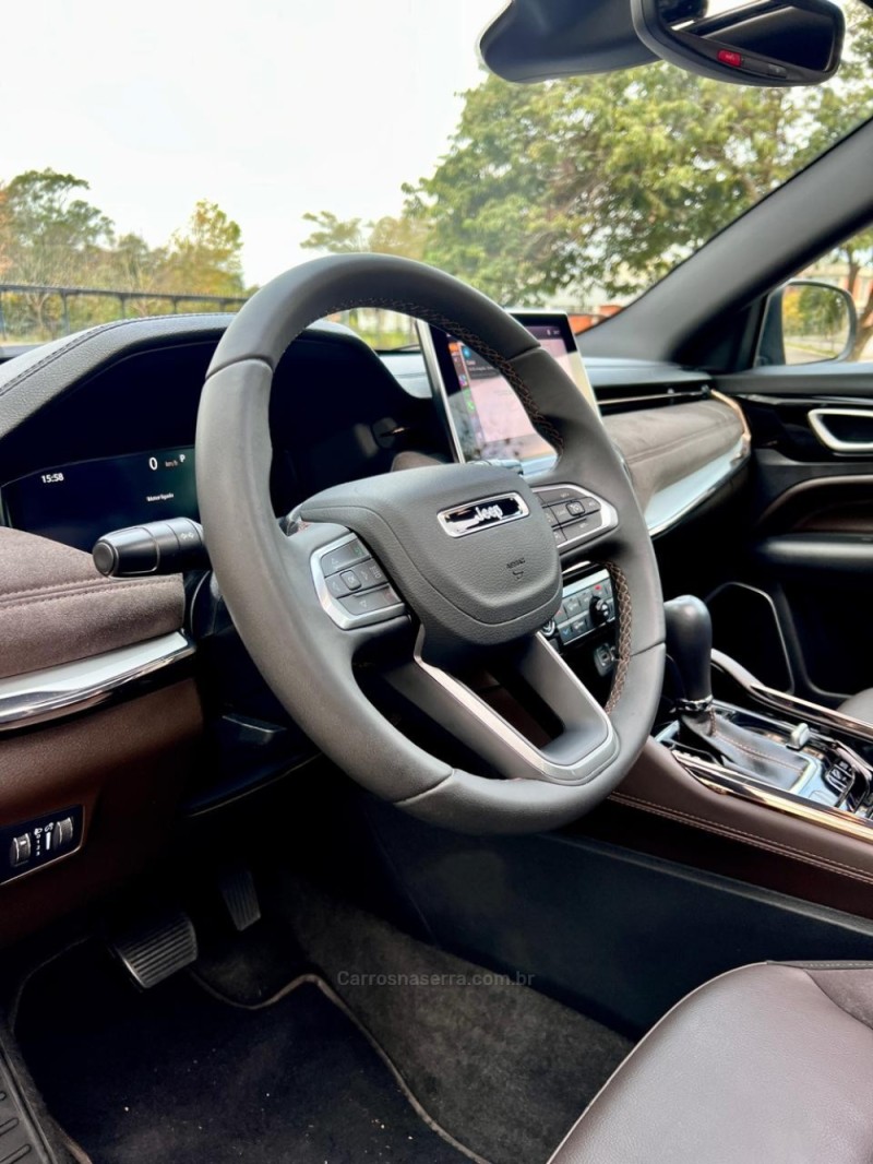 COMMANDER 2.0 LIMITED TD380 16V 4X4 TURBO DIESEL 4P AUTOMÁTICO - 2022 - BENTO GONçALVES