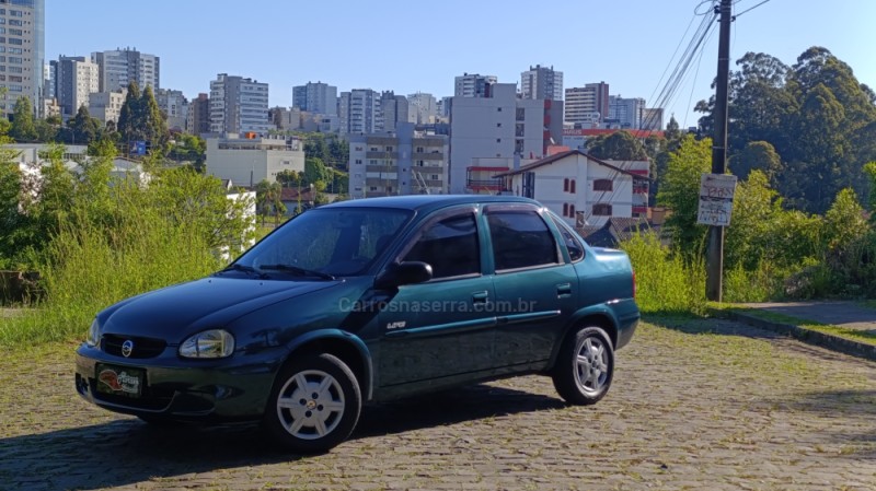 CLASSIC 1.0 MPFI LIFE 8V FLEX 4P MANUAL