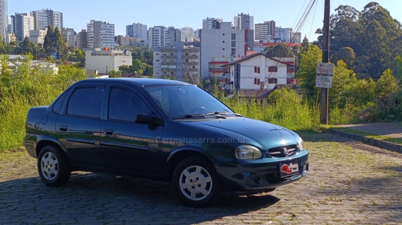 CLASSIC 1.0 MPFI LIFE 8V FLEX 4P MANUAL - 2005 - CAXIAS DO SUL