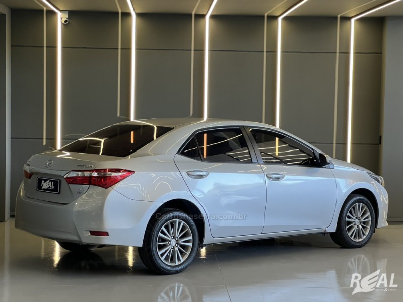 COROLLA 2.0 XEI 16V FLEX 4P AUTOMÁTICO - 2017 - SAPIRANGA
