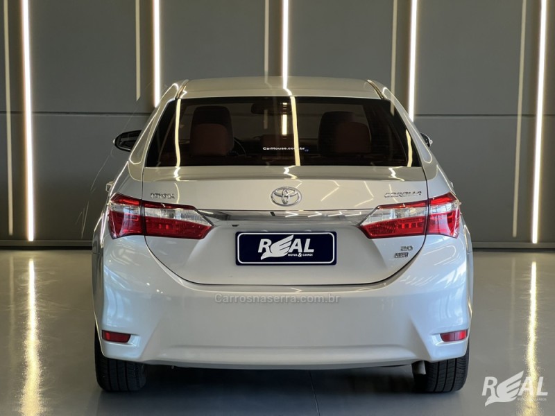 COROLLA 2.0 XEI 16V FLEX 4P AUTOMÁTICO - 2017 - SAPIRANGA