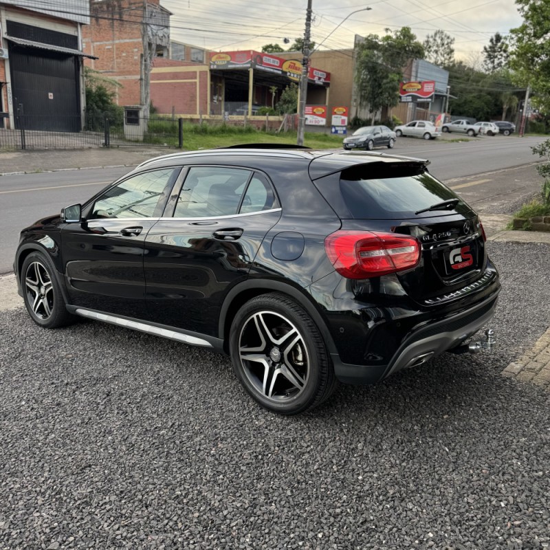 GLA 250 2.0 16V TURBO GASOLINA SPORT 4P AUTOMÁTICO - 2017 - NOVO HAMBURGO