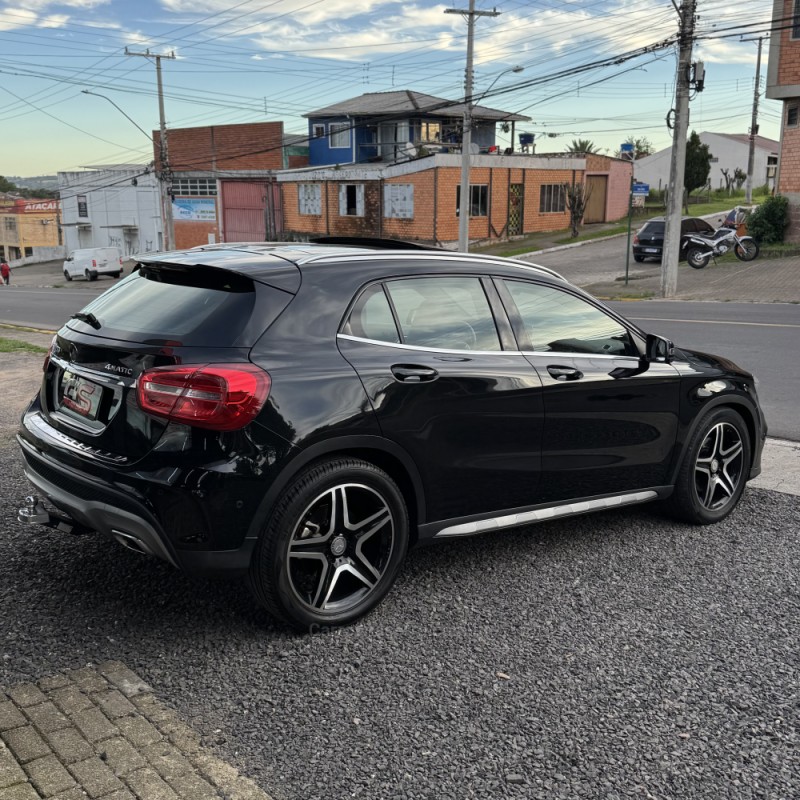 GLA 250 2.0 16V TURBO GASOLINA SPORT 4P AUTOMÁTICO - 2017 - NOVO HAMBURGO