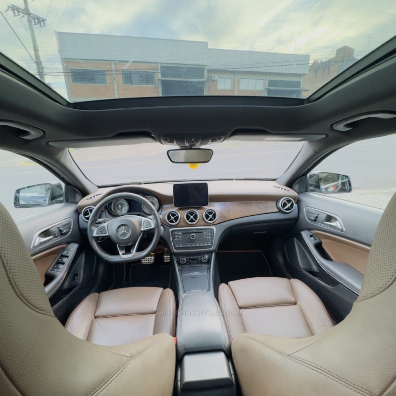 GLA 250 2.0 16V TURBO GASOLINA SPORT 4P AUTOMÁTICO - 2017 - NOVO HAMBURGO