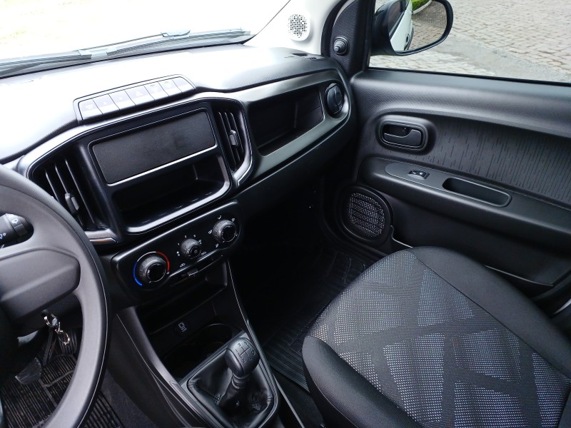 MOBI 1.0 8V EVO FLEX LIKE. MANUAL - 2026 - FLORES DA CUNHA