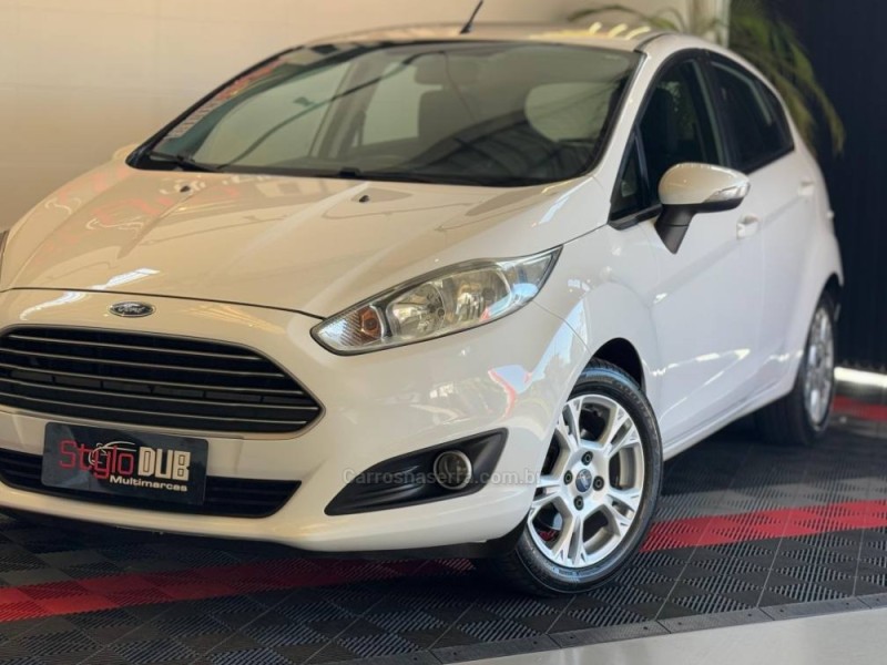 FIESTA 1.6 SE HATCH 16V FLEX 4P AUTOMÁTICO - 2014 - ESTâNCIA VELHA
