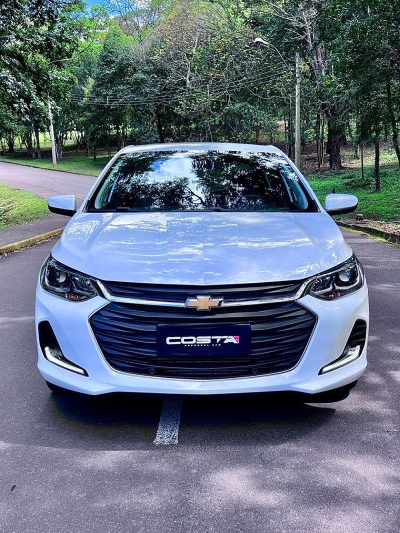ONIX 1.0	PREMIER II PLUS 12V TURBO FLEX 4P AUTOMÁTICO - 2024 - BENTO GONçALVES