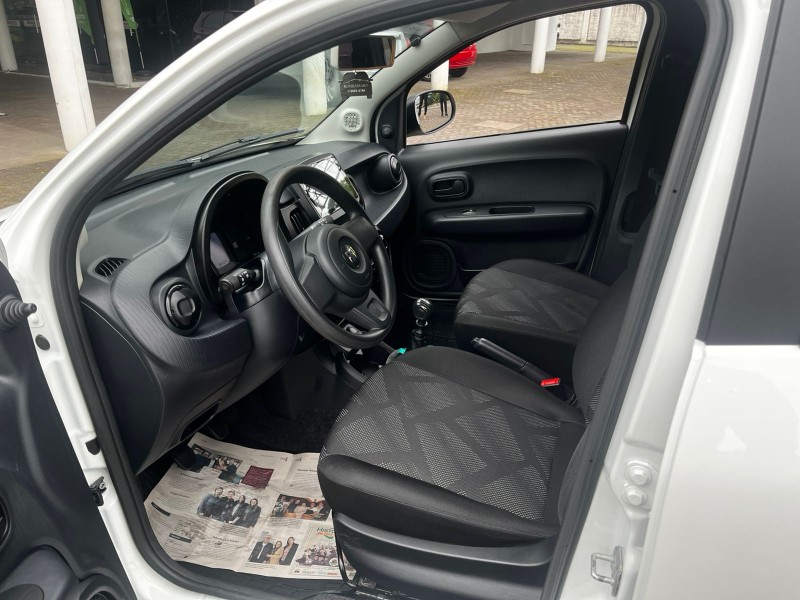 MOBI 1.0 8V EVO FLEX LIKE. MANUAL - 2022 - BENTO GONçALVES