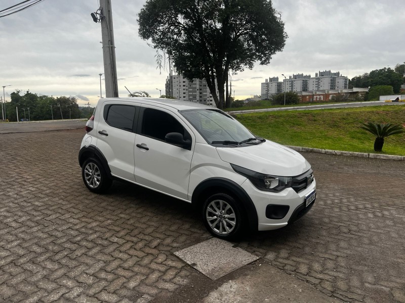 MOBI 1.0 8V EVO FLEX LIKE. MANUAL - 2022 - BENTO GONçALVES