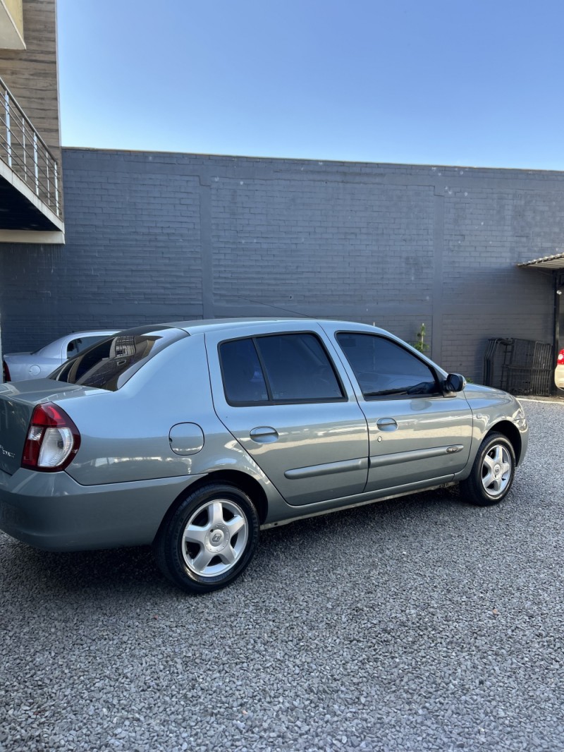 CLIO 1.6 AUTHENTIQUE SEDAN 16V FLEX 4P MANUAL - 2008 - CARAZINHO