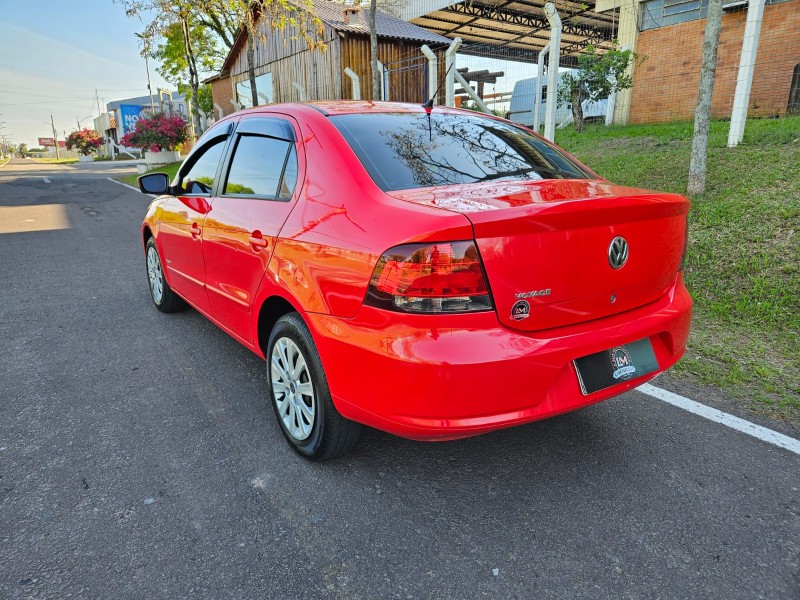 VOYAGE 1.0 MI TRENDLINE 8V FLEX 4P MANUAL - 2013 - VENâNCIO AIRES