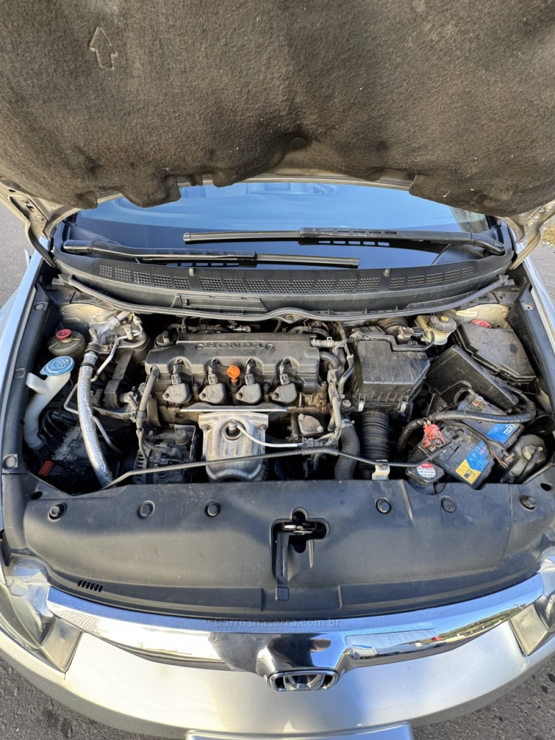 CIVIC 1.8 LXS 16V GASOLINA 4P AUTOMÁTICO - 2008 - CAXIAS DO SUL