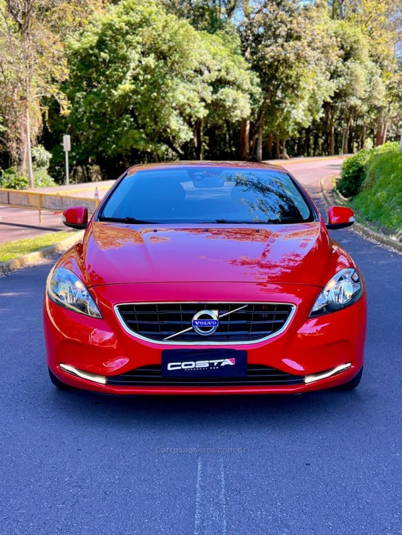 V40 2.0 T4 COMFORT TURBO GASOLINA 4P AUTOMÁTICO - 2015 - BENTO GONçALVES
