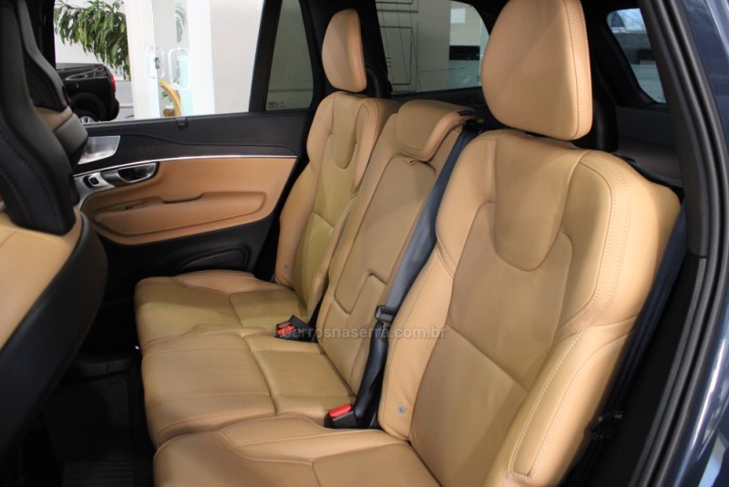 XC90 2.0 T8 RECHARGE ULTIMATE AWD HÍBRIDA 4P AUTOMÁTICA - 2024 - CAXIAS DO SUL