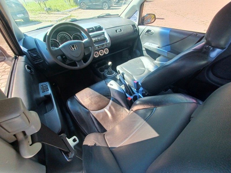 FIT 1.4 LX 16V FLEX 4P MANUAL - 2008 - FLORES DA CUNHA