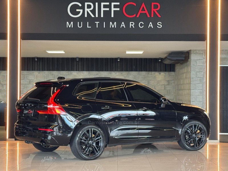 XC60 2.0 D5 MOMENTUM AWD DIESEL 4P AUTOMÁTICO - 2020 - DOIS IRMãOS