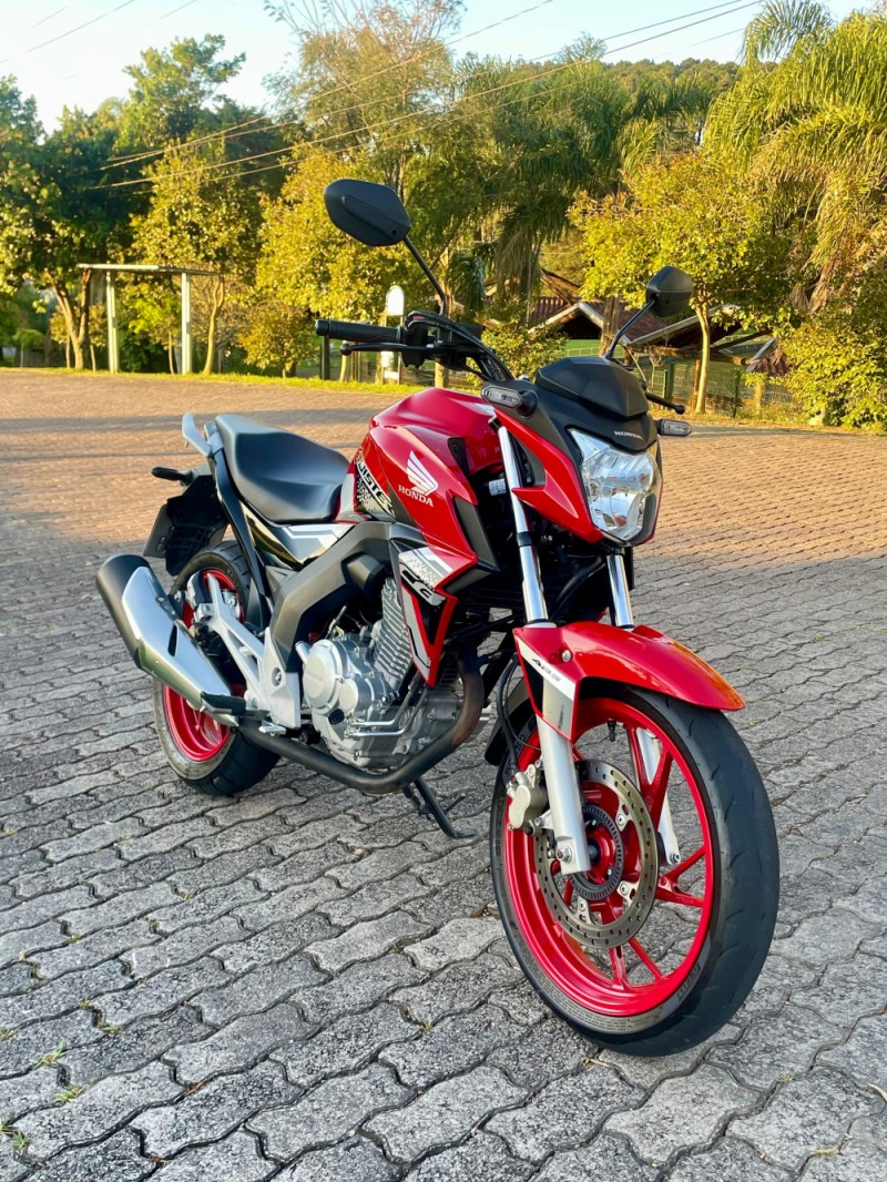 cb 250f twister abs 2021 caxias do sul